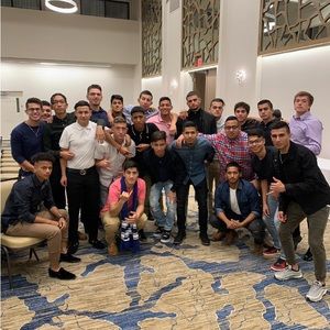 Meet your Posher, Robert